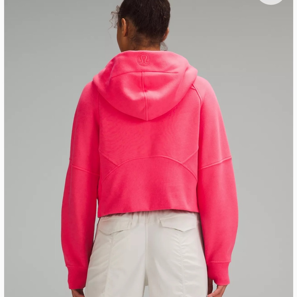 Lululemon Cropped Scuba-Color lip gloss